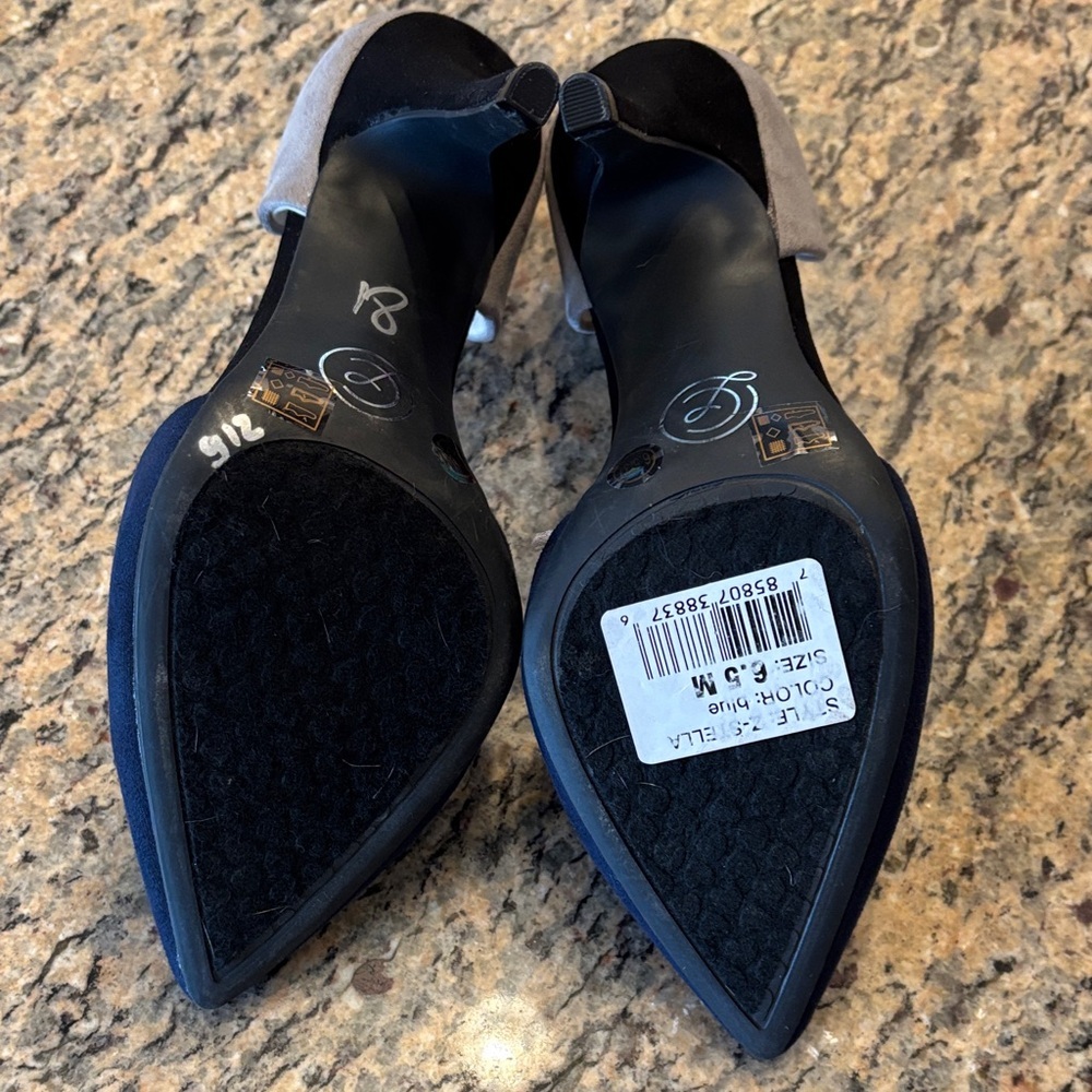 Chinese Laundry D'Orsay Heels Navy Gray Black Size 6.5 NWOT Pointed Toe - Picture 4 of 6